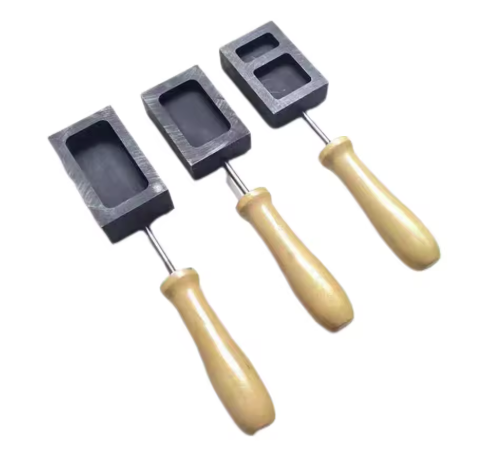 KHUÔN ĐÚC GRAPHITE CÓ TAY CẦM GỖ CHỊU NHIỆT: VẬT LIỆU CHỊU NHIỆT ĐỘ CỰC CAO, TÍCH HỢP KHOANG DẦU