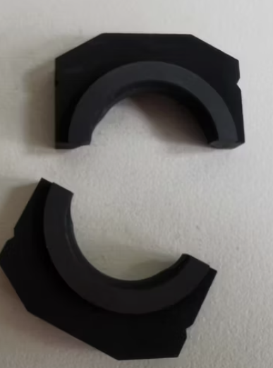 GRAPHITE GRIPPER VÀ INSERTS BÁN CHẠY NHẤT: VẬT LIỆU TỰ BÔI TRƠN CHO XỬ LÝ BAO BÌ THỦY TINH