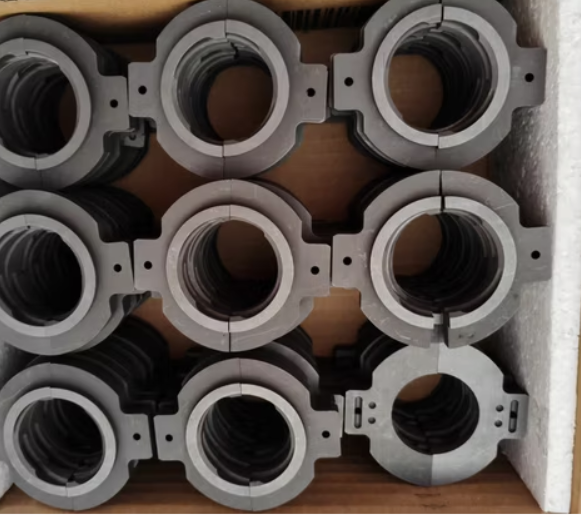 INSERTS GRAPHITE GIA CÔNG THEO YÊU CẦU: LÕI CHỊU NHIỆT VÀ TỰ BÔI TRƠN CHO BỘ PHẬN TAKE-OUT CHAI LỌ